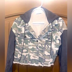 Kancan Cropped Jacket